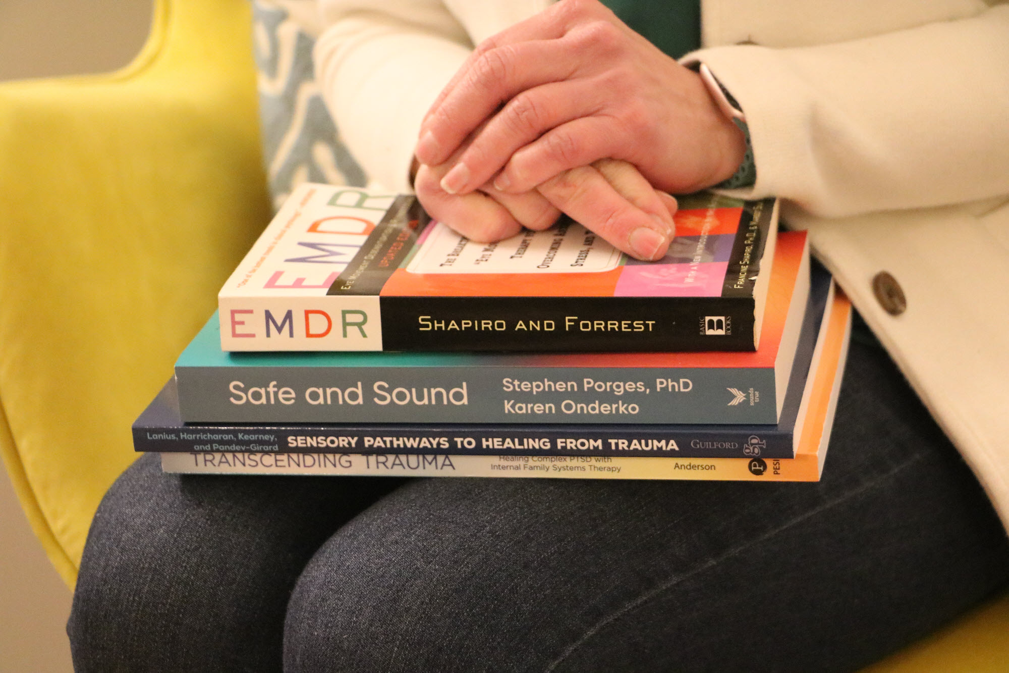 EMDR Books | coeo Therapy